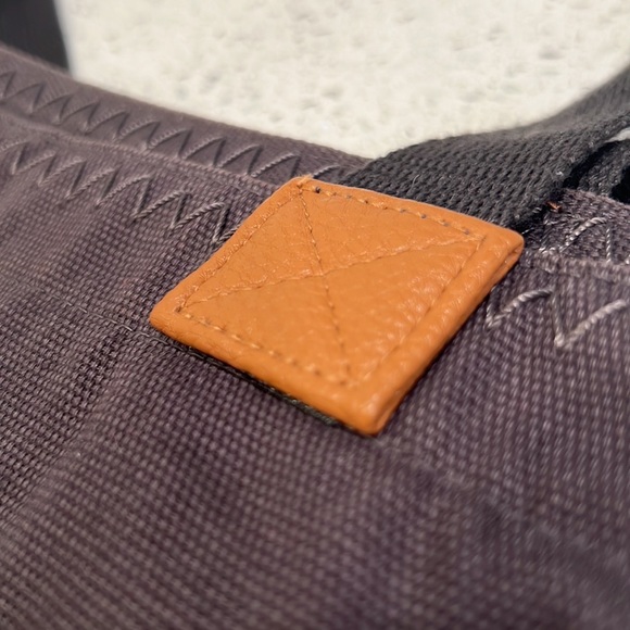 Thirty-one follow your own path Wander Tote - Picture 4 of 4